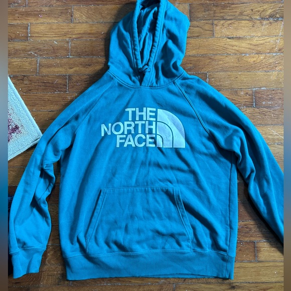 North Face hoodie! Size medium! - Picture 1 of 2